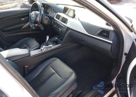 2013 BMW 328I xDrive из США, поврежденный, VIN WBA3B5C53DF597043